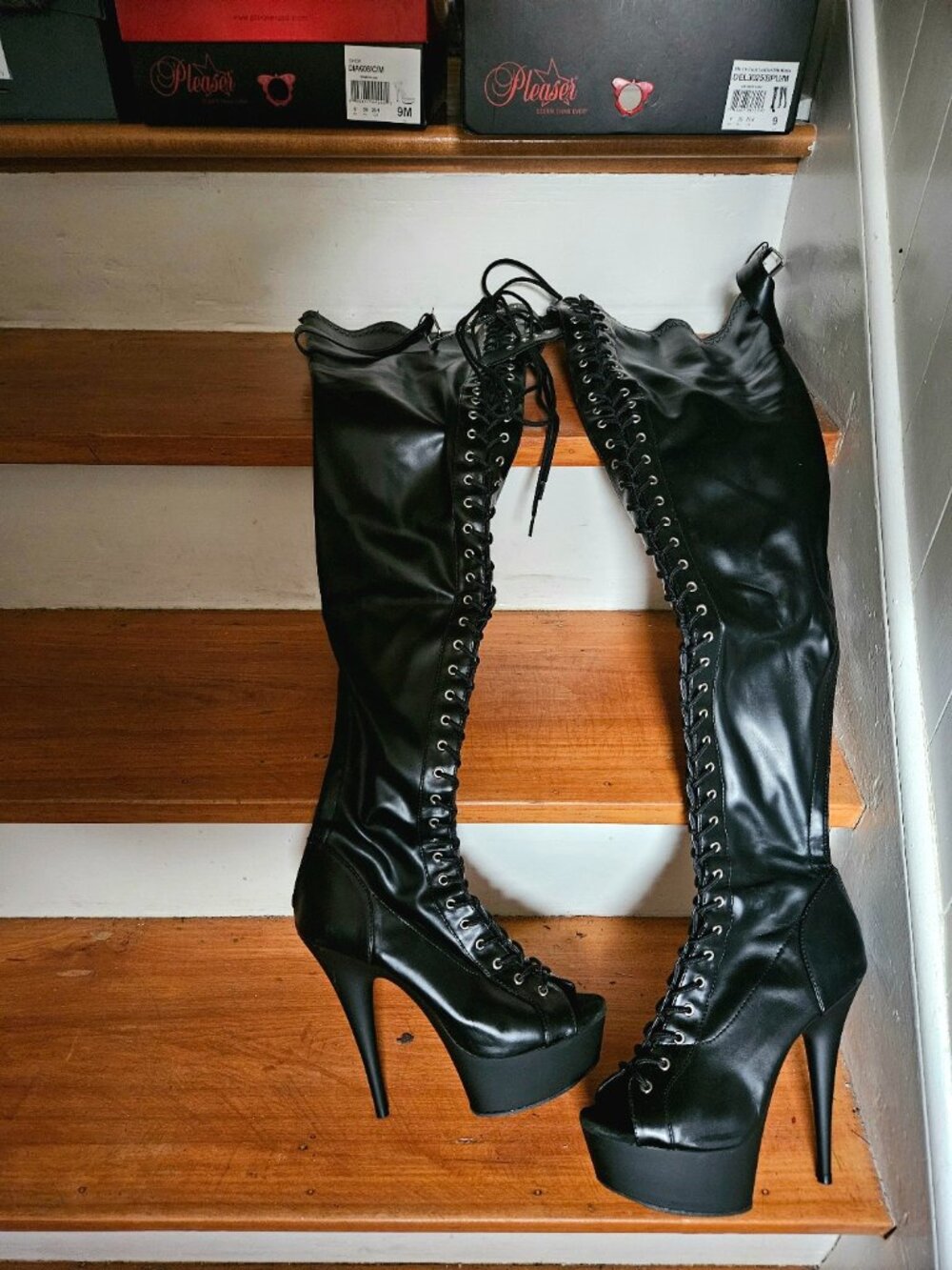 Pleaser Delight-3025 Black Faux Leather Thigh High Platform Boots Size 9 | Worn